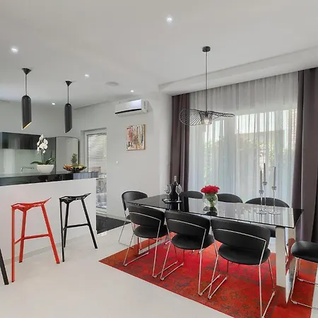 Holiday home White *